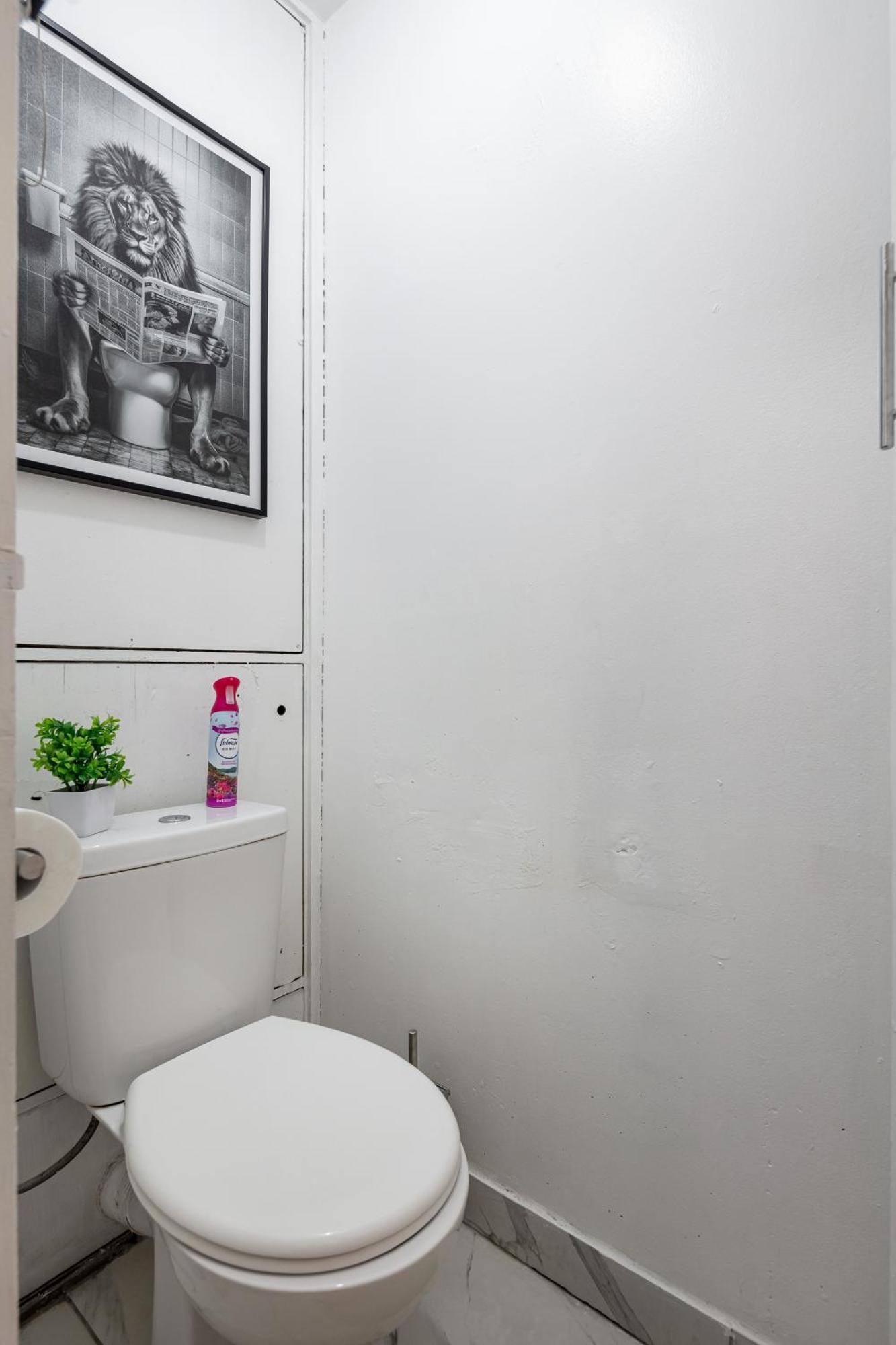 Stylish 2-bed Retreat Steps From Emirates Stadium Apartamento *